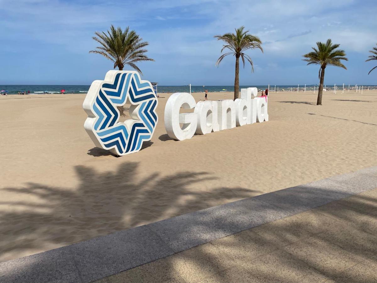 Apartamento En Segunda Linea En Playa De Gandia Zewnętrze zdjęcie